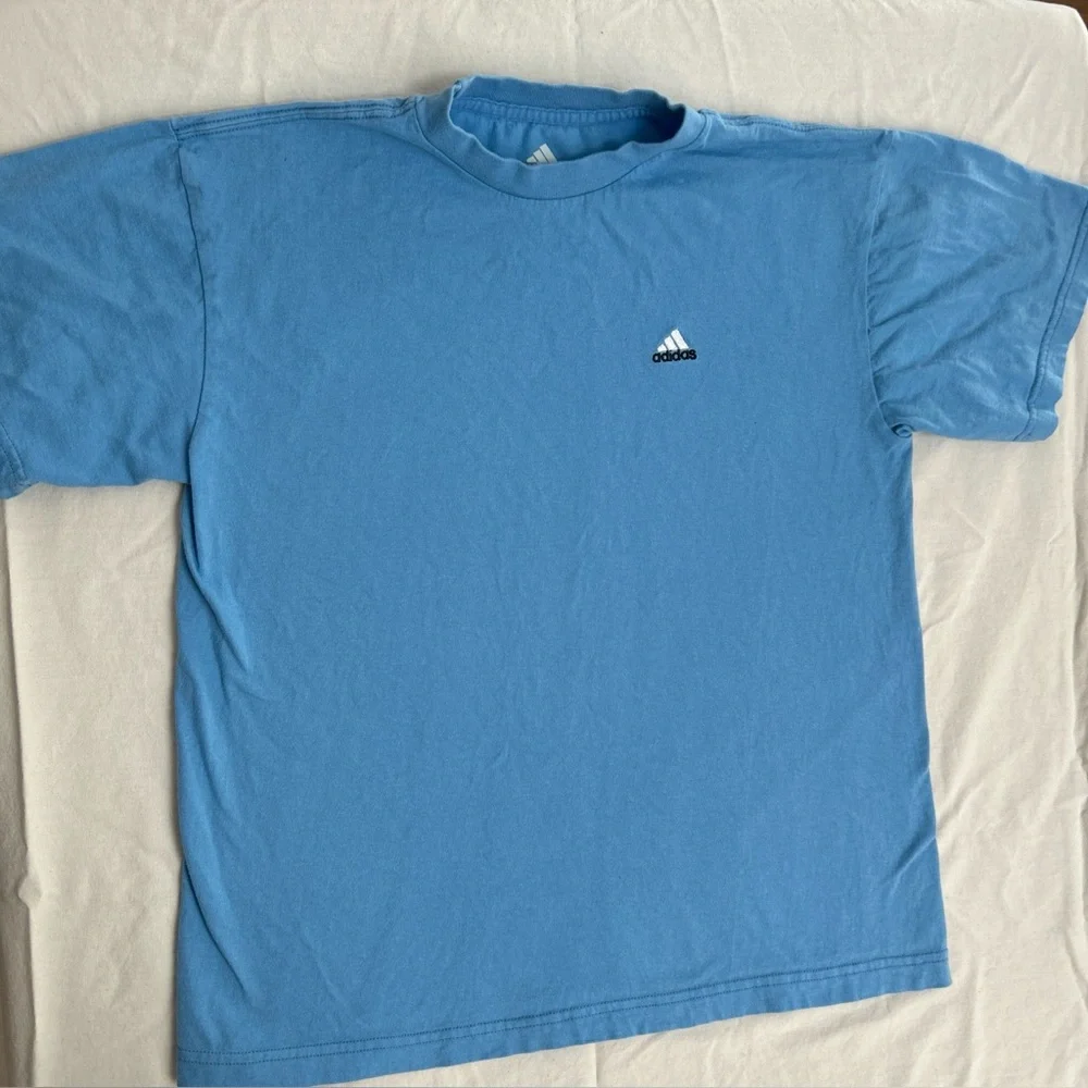 Vintage Adidas Small Logo Blue T Shirt Size‎ Medium